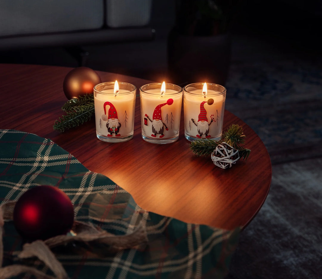Weihnachtsduftkerzen Die Elfen von Essentia – Essentia Switzerland
